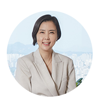 Lee Hyang-eun, Managing Director of the Customer Experience Innovation Division