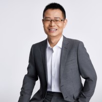 Mr. Kinder Liu, President and COO, OnePlus